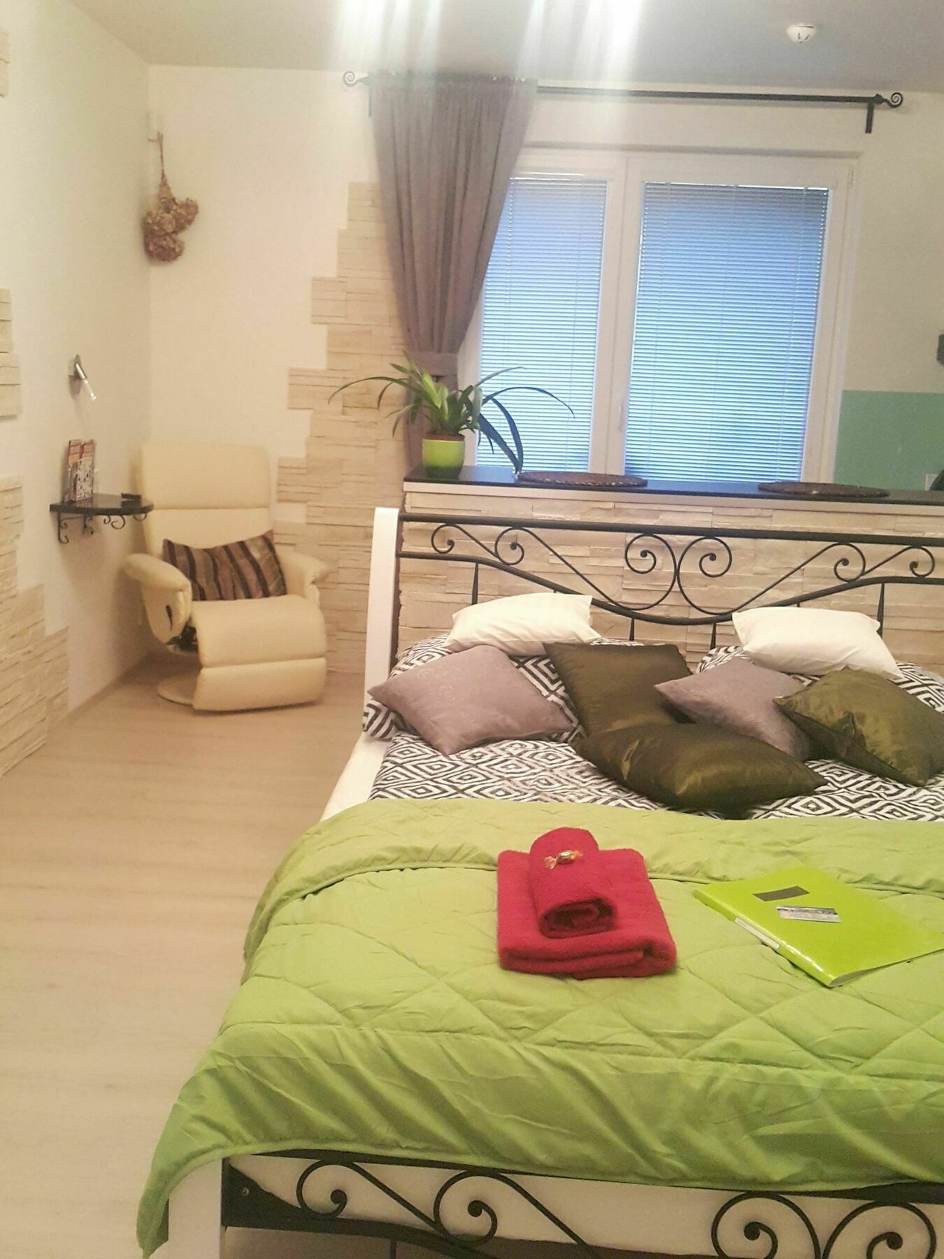Apartmán Bastien Near Airport Praha